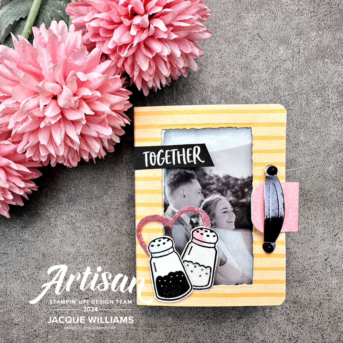 Book Treat Box Pull Out Accordion Album